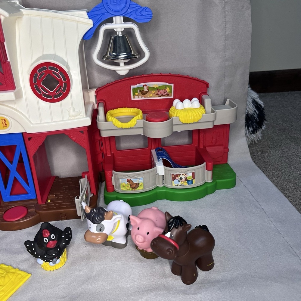Fisher-Price Little People Farm Barn Playset & Fire Truck Lights & Sound WORK! - Picture 3 of 12